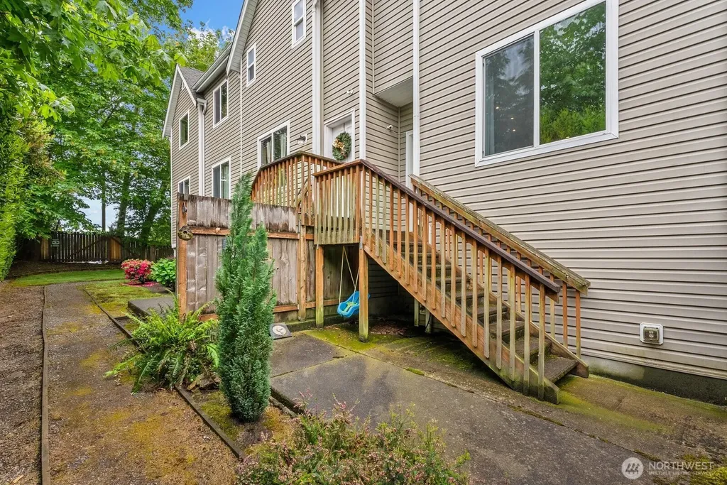 25220 104th Avenue Avenue SE Kent WA 98030