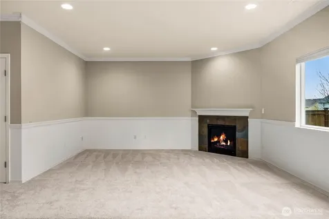 27783 257th Avenue SE Maple Valley WA 98038