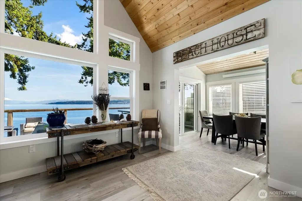 159 S Harrington Lagoon Road Coupeville WA 98239