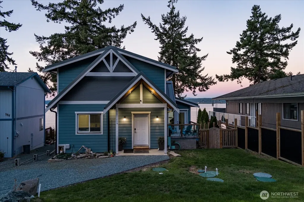 159 S Harrington Lagoon Road Coupeville WA 98239