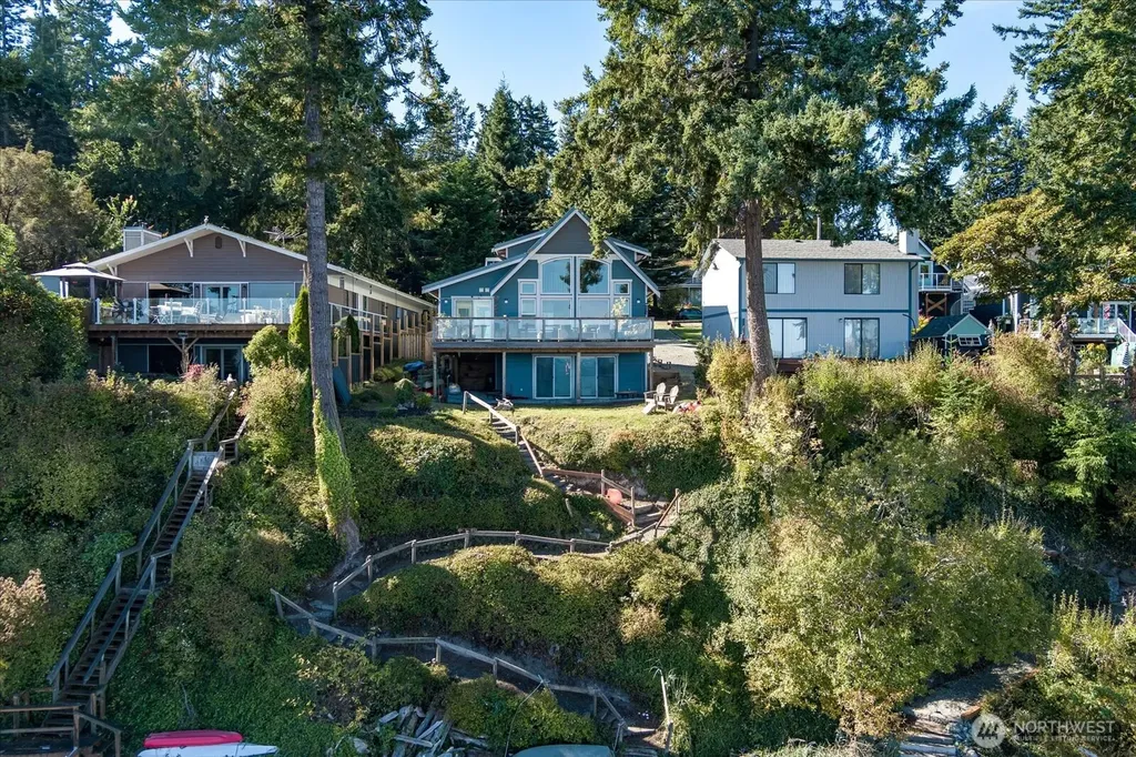 159 S Harrington Lagoon Road Coupeville WA 98239