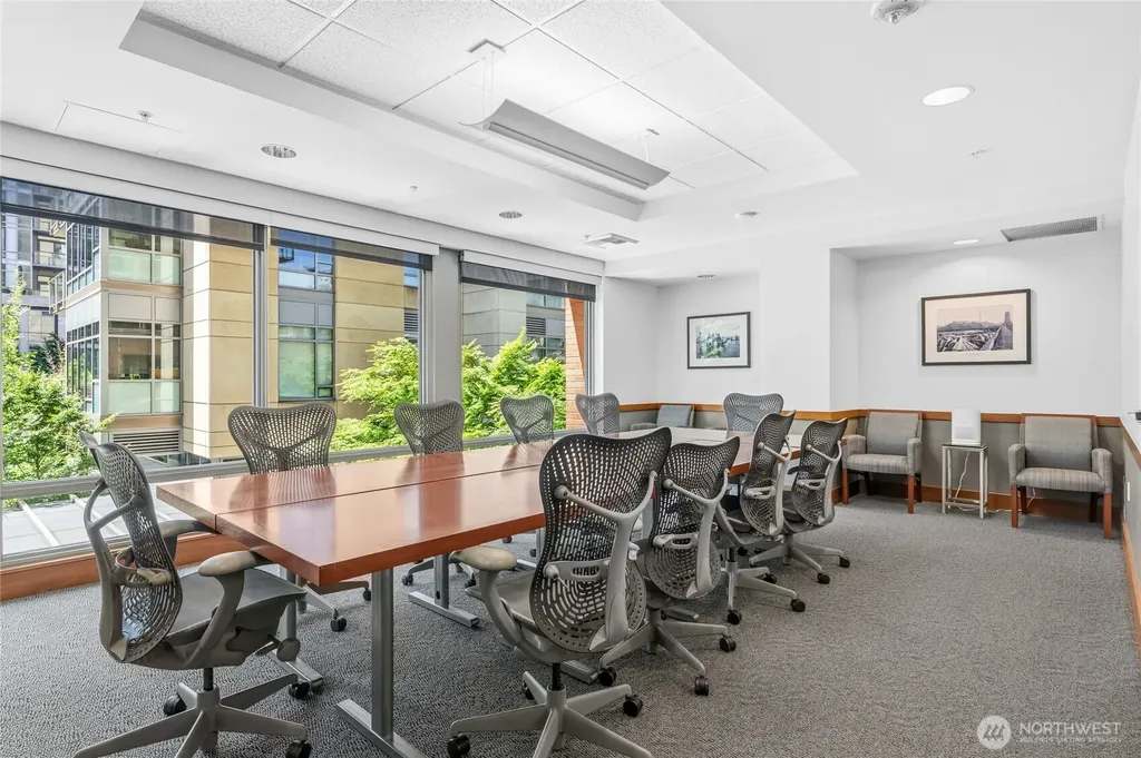 910 Lenora Street Seattle WA 98121