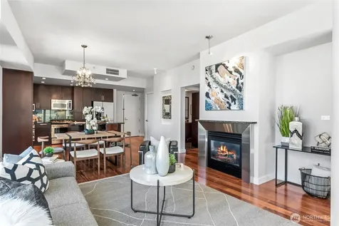 910 Lenora Street Seattle WA 98121