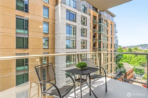 910 Lenora Street Seattle WA 98121