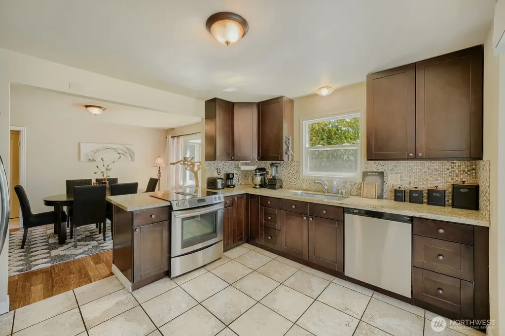 5632 42nd Avenue SW Seattle WA 98136