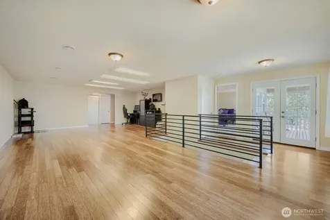 5632 42nd Avenue SW Seattle WA 98136