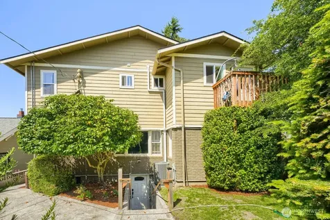 5632 42nd Avenue SW Seattle WA 98136