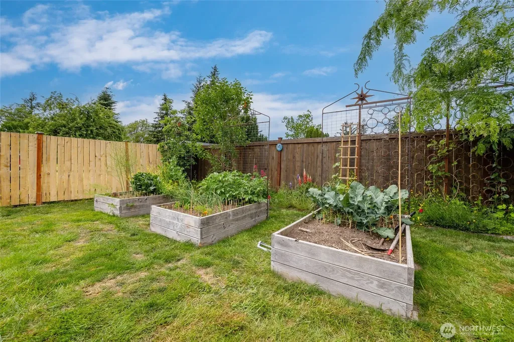 820 Borseth Street Sedro Woolley WA 98284