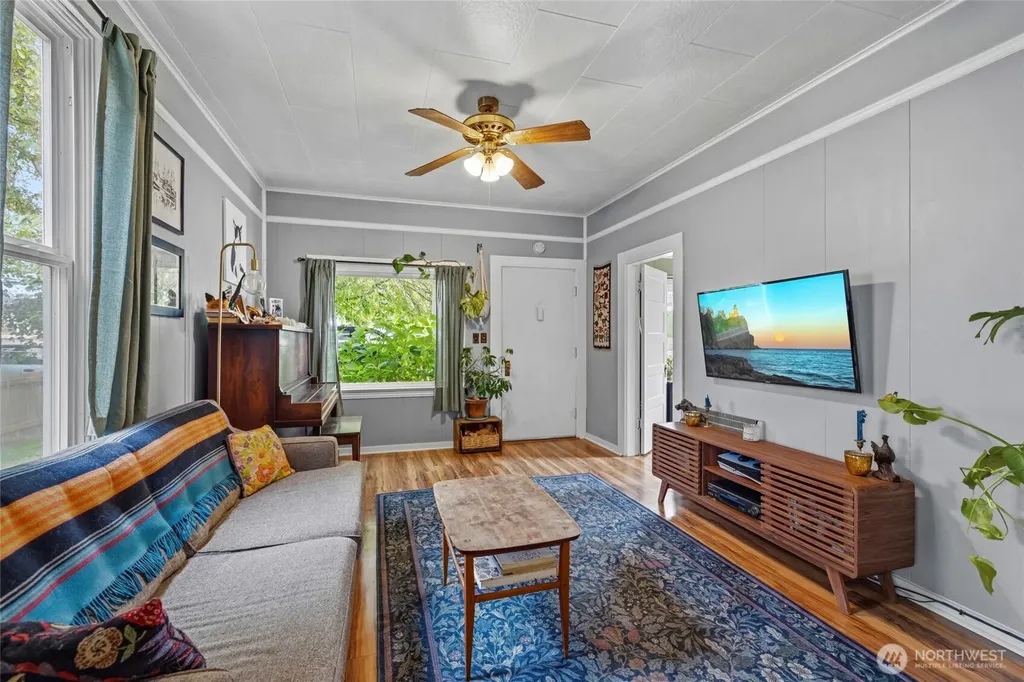 820 Borseth Street Sedro Woolley WA 98284