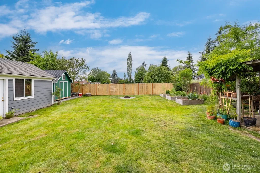 820 Borseth Street Sedro Woolley WA 98284