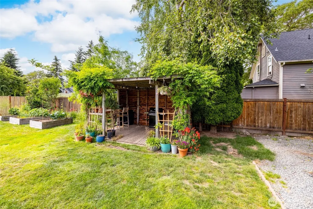 820 Borseth Street Sedro Woolley WA 98284