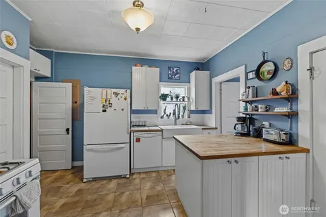 820 Borseth Street Sedro Woolley WA 98284