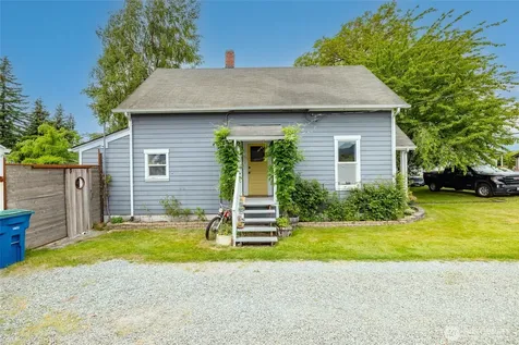 820 Borseth Street Sedro Woolley WA 98284