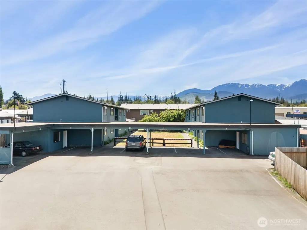 2938 E Walnut Street Port Angeles WA 98362