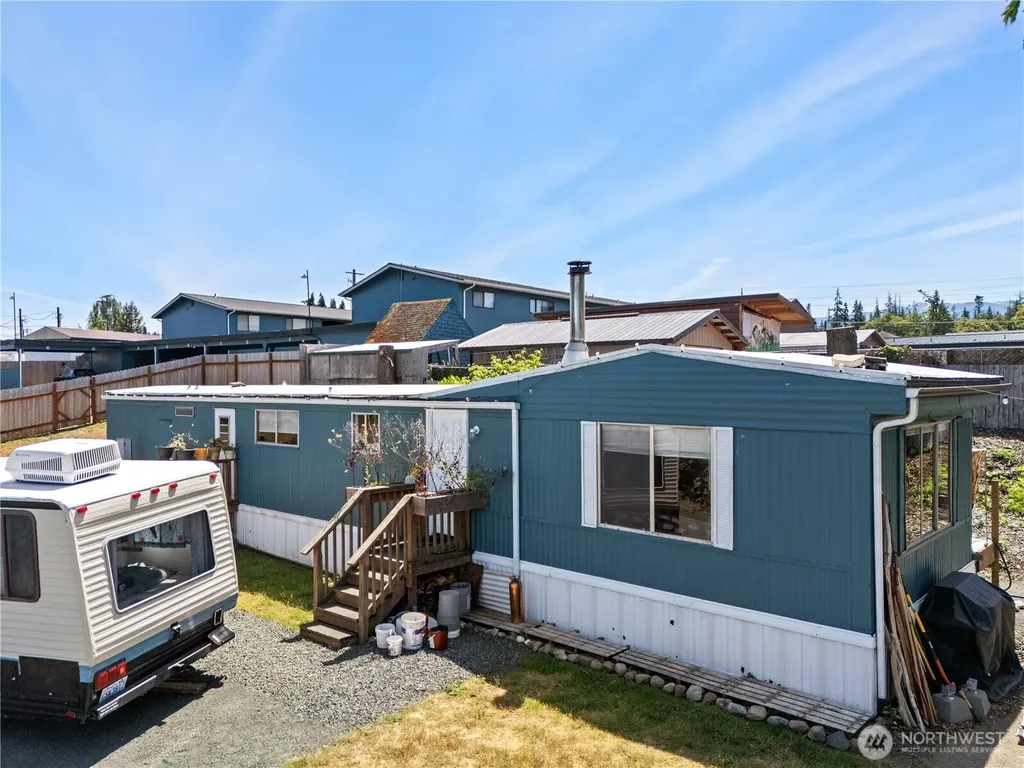 2938 E Walnut Street Port Angeles WA 98362
