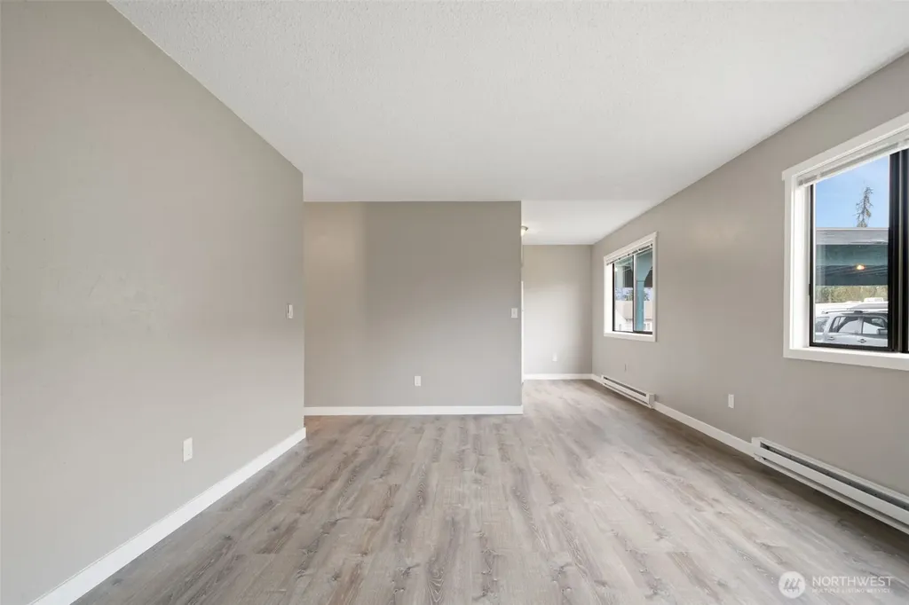 2938 E Walnut Street Port Angeles WA 98362