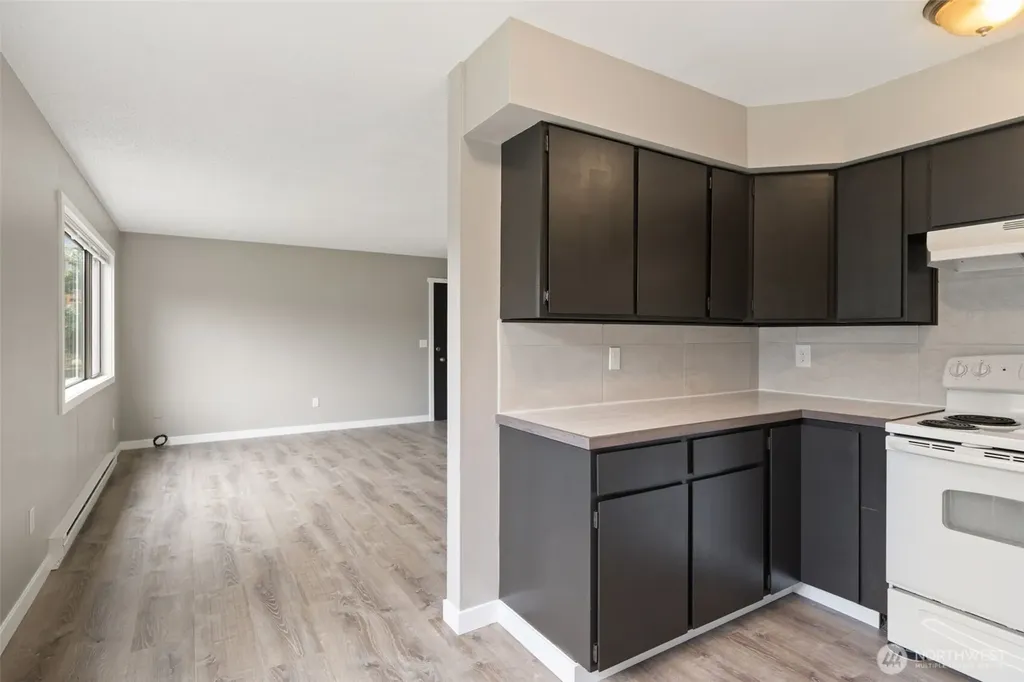 2938 E Walnut Street Port Angeles WA 98362