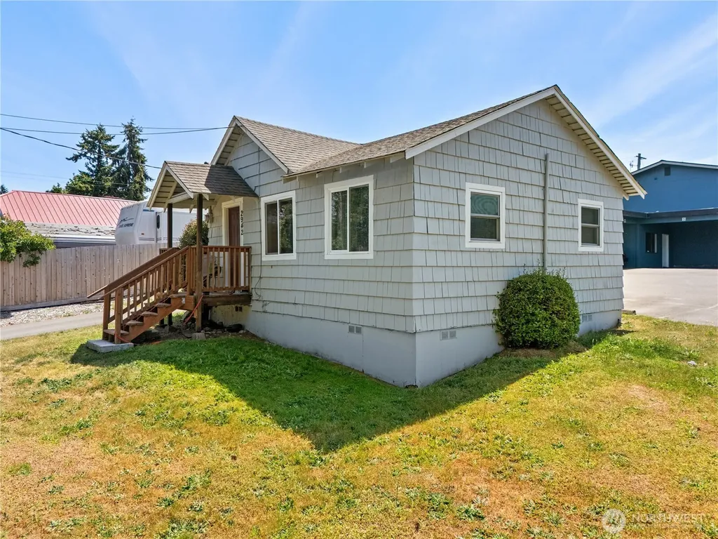 2938 E Walnut Street Port Angeles WA 98362