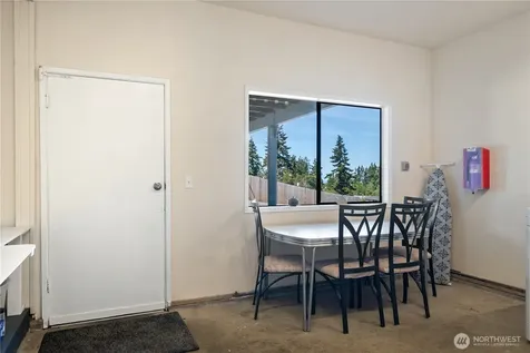 2938 E Walnut Street Port Angeles WA 98362