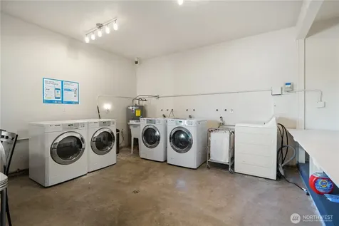 2938 E Walnut Street Port Angeles WA 98362