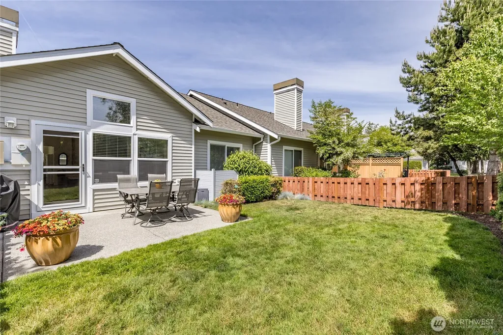 6112 Nathan Way SE Auburn WA 98092