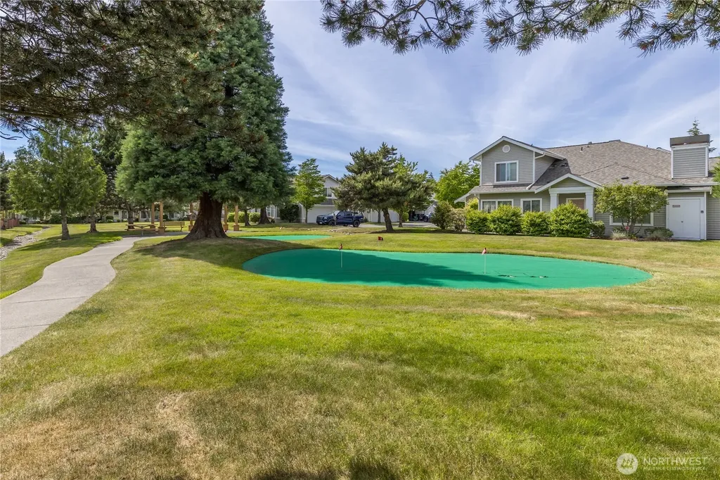 6112 Nathan Way SE Auburn WA 98092