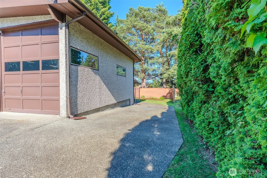 410 Sierra Vista Place Bellingham WA 98226