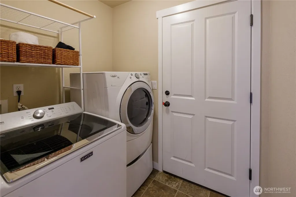 2027 Stillwater Avenue NW Olympia WA 98502