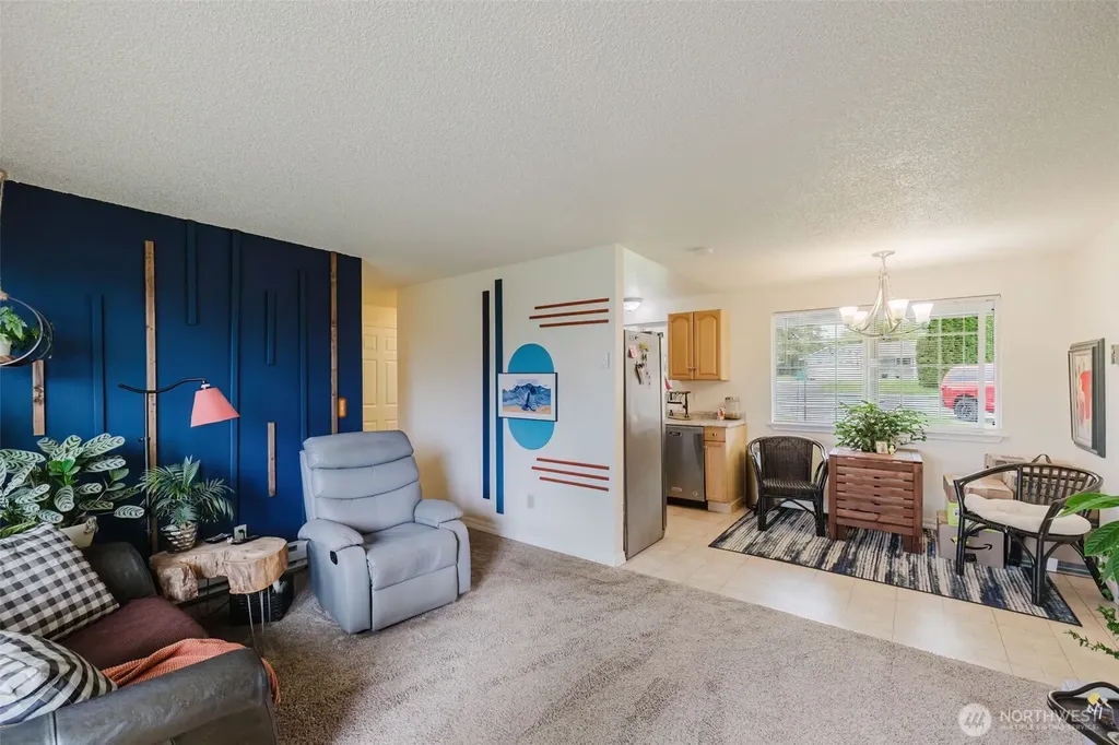 2864 SE Flaiz Court Port Orchard WA 98366