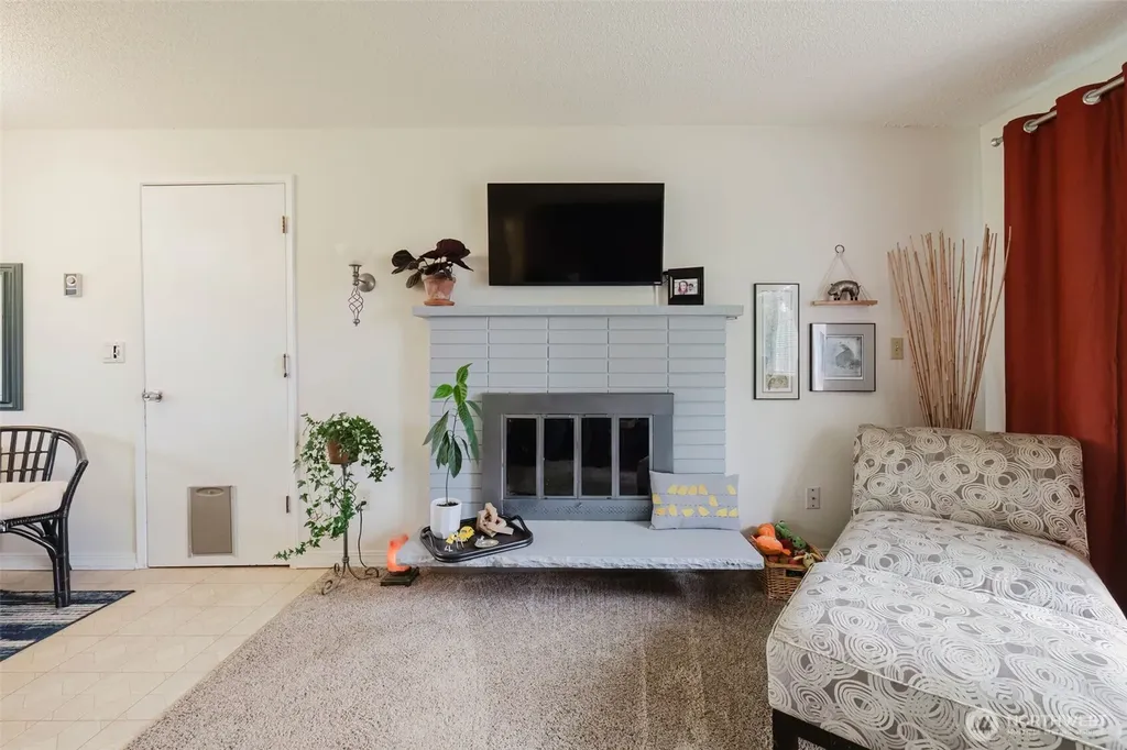 2864 SE Flaiz Court Port Orchard WA 98366