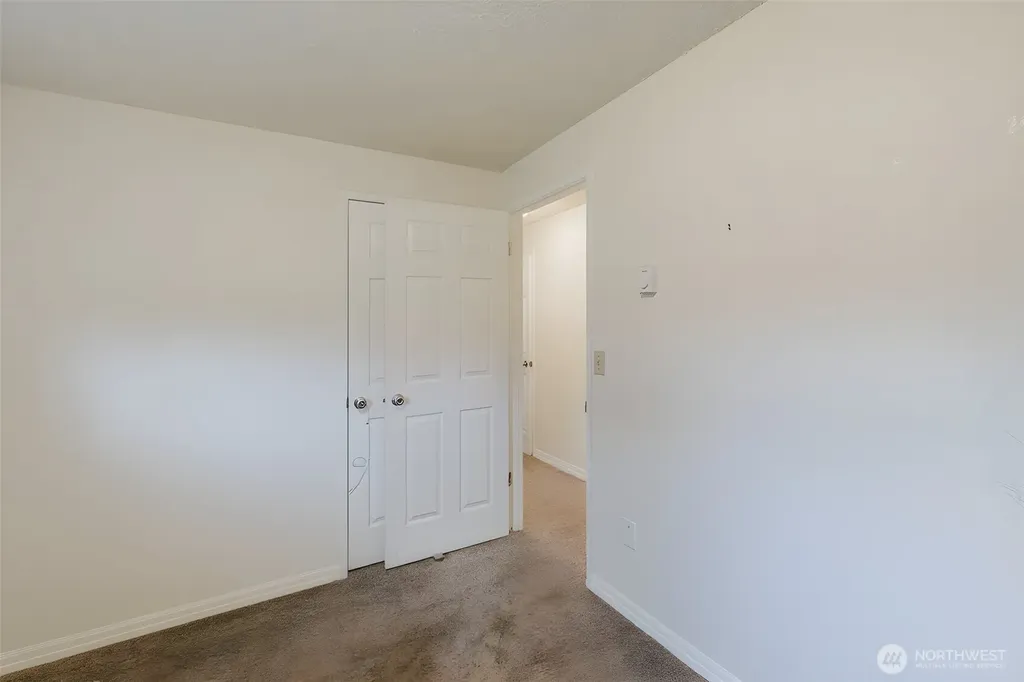 2864 SE Flaiz Court Port Orchard WA 98366