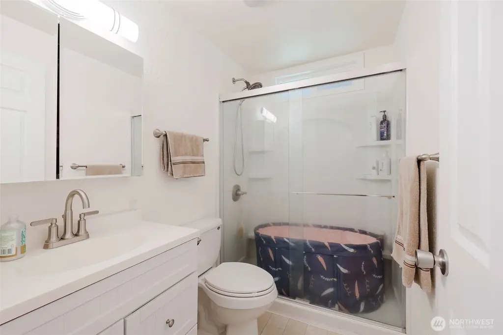 2864 SE Flaiz Court Port Orchard WA 98366