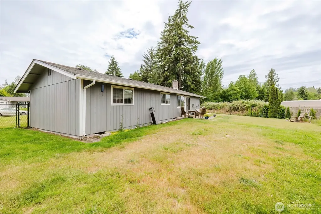 2864 SE Flaiz Court Port Orchard WA 98366