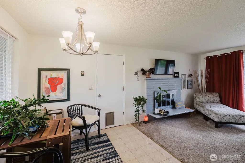 2864 SE Flaiz Court Port Orchard WA 98366