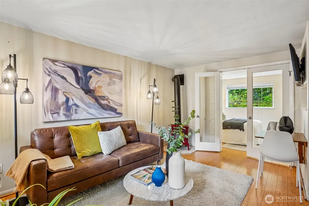 3624 Whitman Avenue N Seattle WA 98103