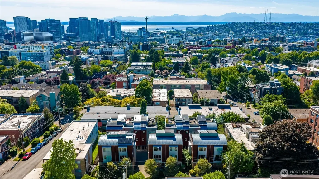 311 14th Avenue E Seattle WA 98112