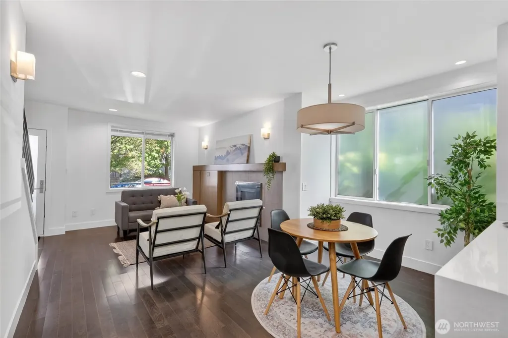 311 14th Avenue E Seattle WA 98112