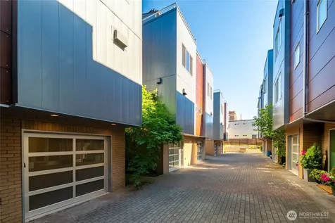 311 14th Avenue E Seattle WA 98112