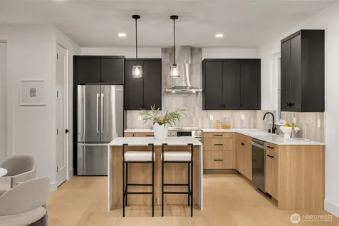 13811 84th Lane NE Kirkland WA 98034