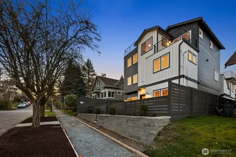 1004 N 48th Street Seattle WA 98103