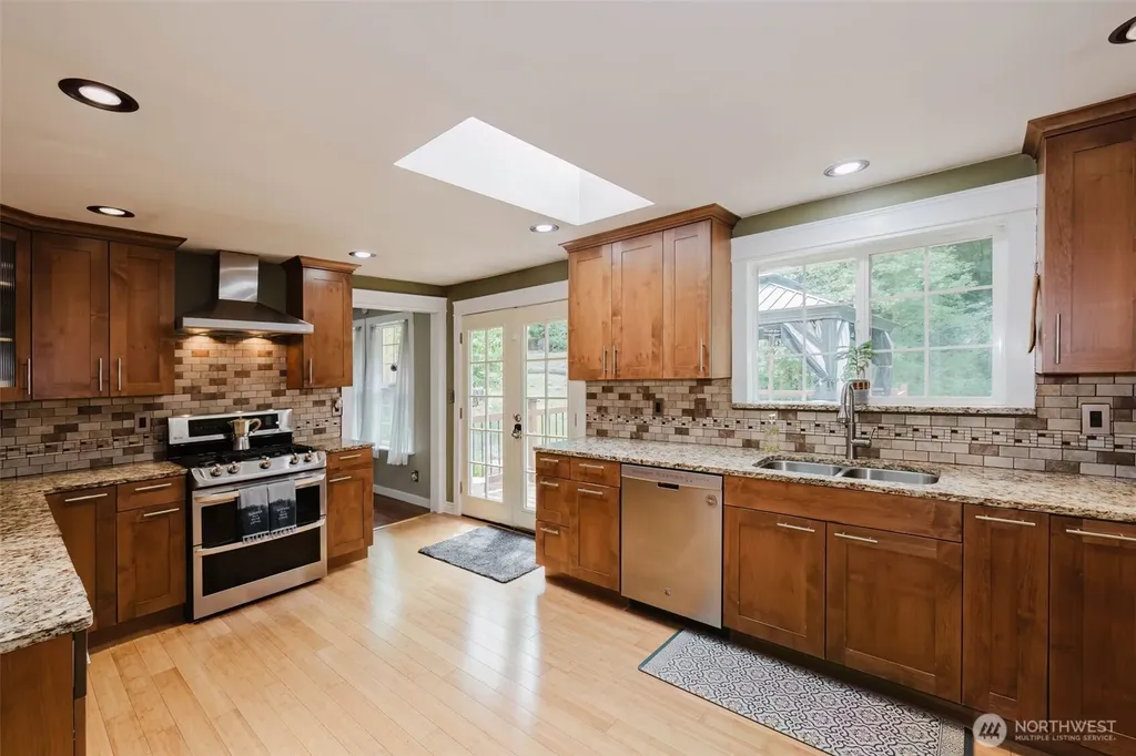 10982 SE View Place S Port Orchard WA 98367