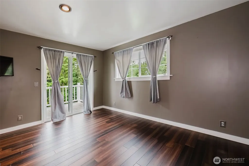 10982 SE View Place S Port Orchard WA 98367