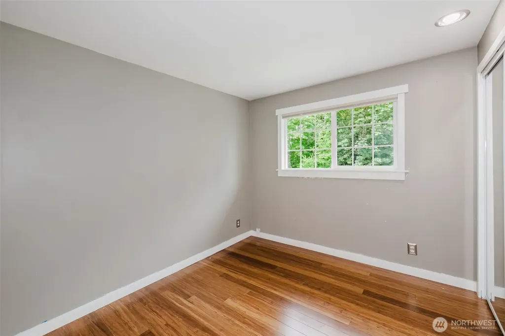 10982 SE View Place S Port Orchard WA 98367