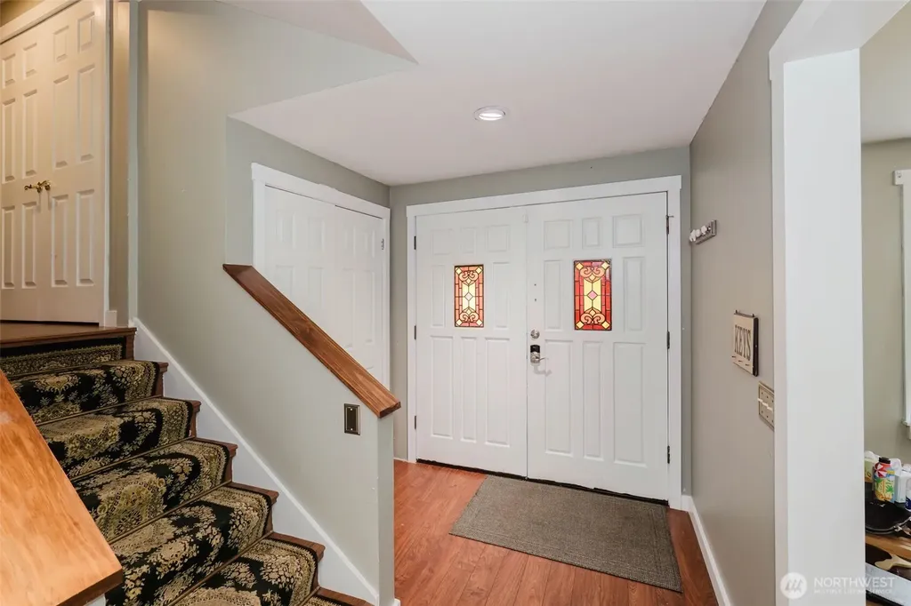 10982 SE View Place S Port Orchard WA 98367