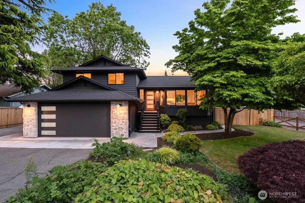 23519 28th Avenue W Brier WA 98036