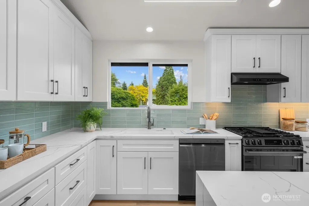 23519 28th Avenue W Brier WA 98036