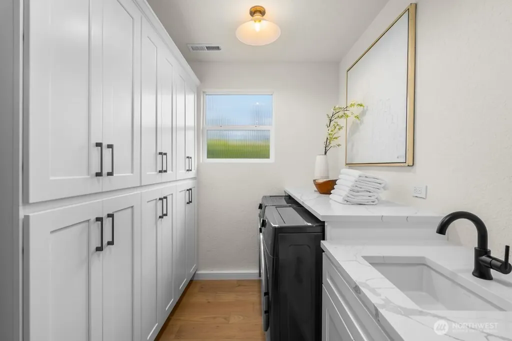 23519 28th Avenue W Brier WA 98036