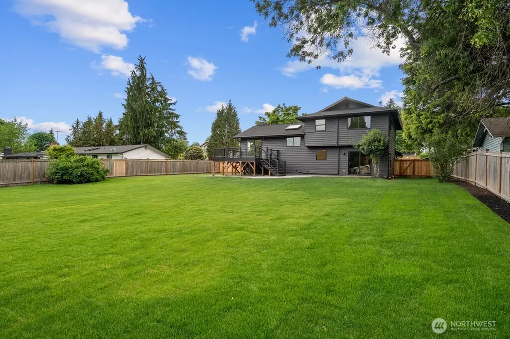 23519 28th Avenue W Brier WA 98036