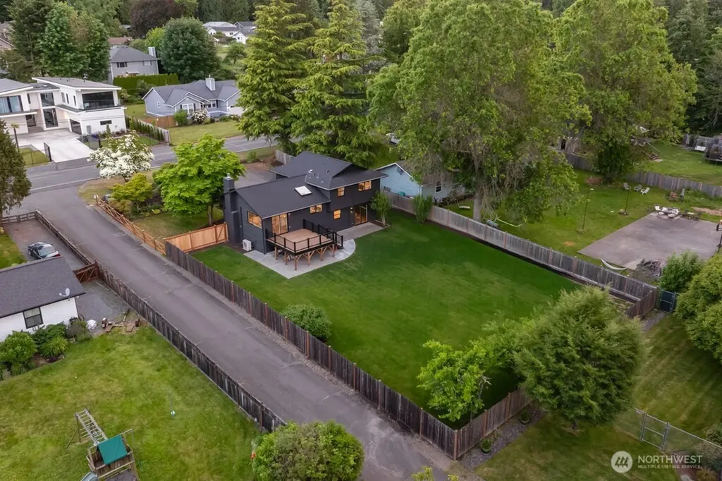23519 28th Avenue W Brier WA 98036