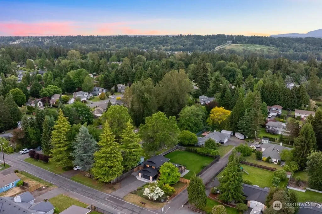 23519 28th Avenue W Brier WA 98036